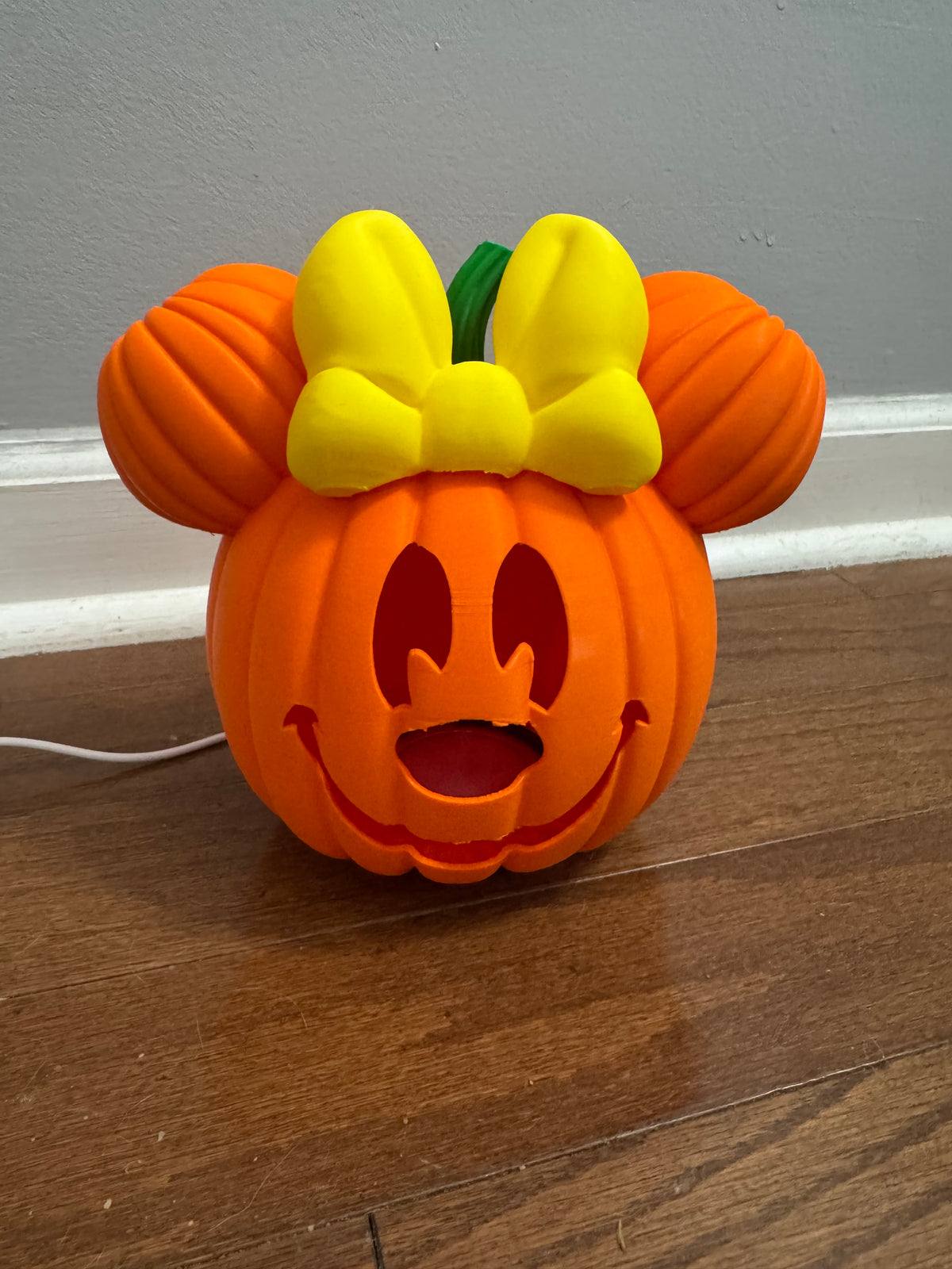 Minnie Light up Pumpkin